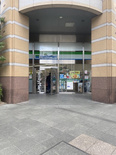 ザ・パークタワー東京サウス コンビニ