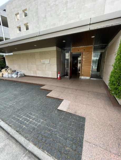 桜上水南パークハウス 共用部写真（エントランス）