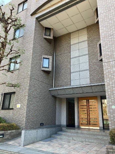 サーパス方南町 共用部写真（エントランス）