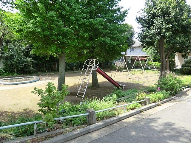ライオンズマンション横浜白楽 公園