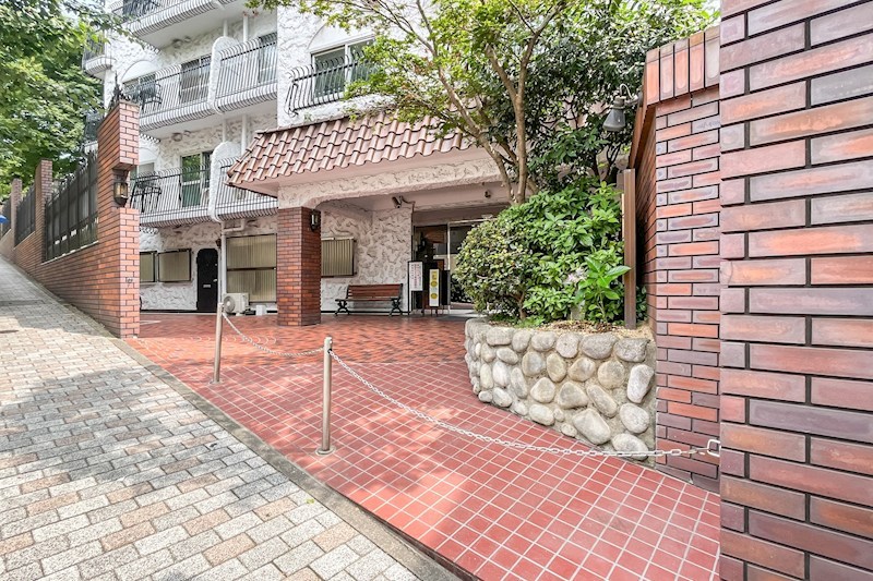 秀和第二三田綱町レジデンス 共用部写真（エントランス）