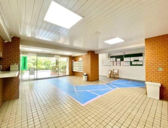 ニューライフ大森 共用部写真（ロビー）