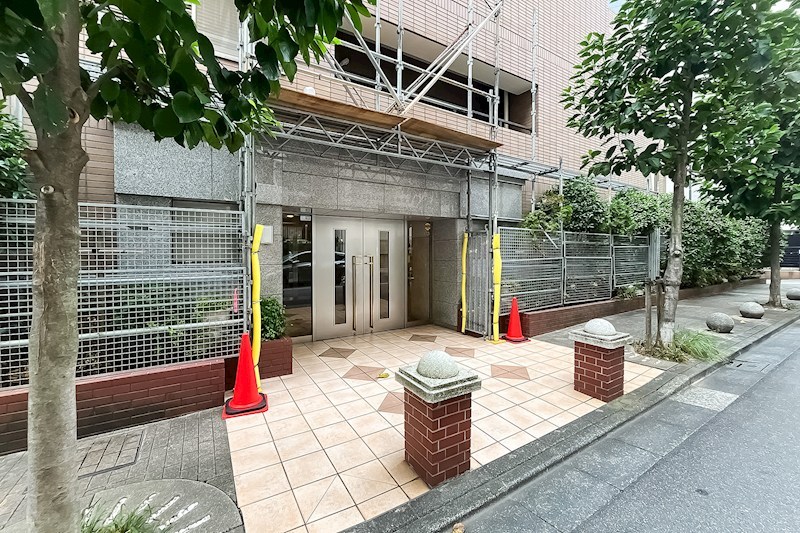 パルテール目黒青葉台 共用部写真（エントランス）