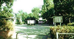 グローリオタワー巣鴨 公園