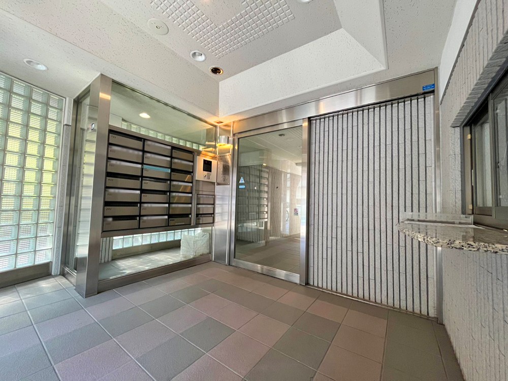 藤和シティホームズ上野山伏町 共用部写真（エントランス）