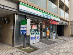 ファミール東京グランリッツ コンビニ
