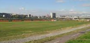 フォルスコート調布 公園