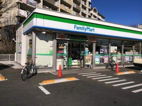 フォルスコート調布 コンビニ