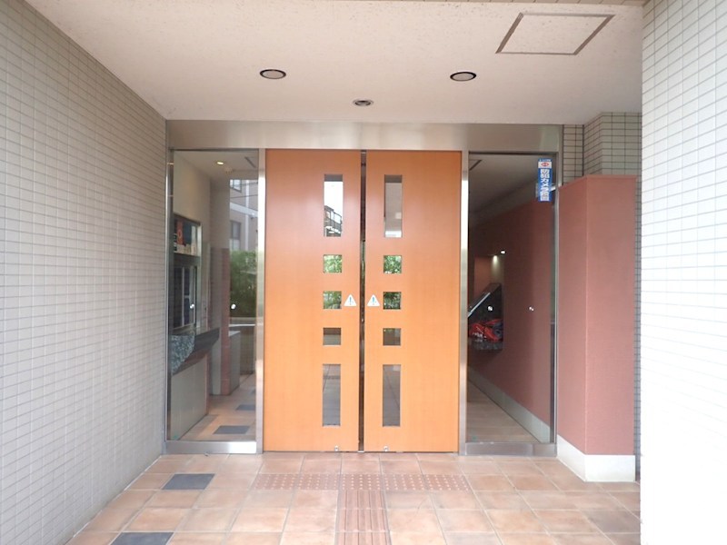 パラッシオ赤塚公園 共用部写真（エントランス）