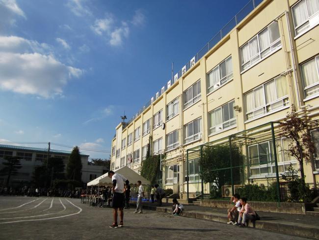 メイツ哲学堂公園 中学校