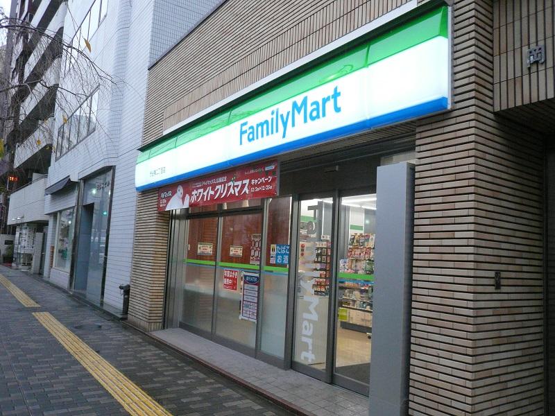 ジェイパーク渋谷イーストスクエア コンビニ