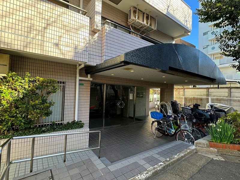 ライツ富士見台 共用部写真（エントランス）