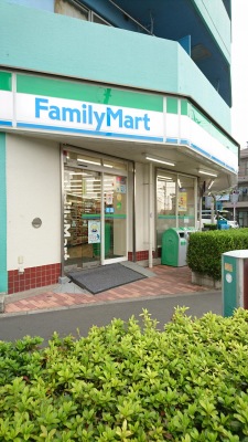 クレストスカイウィング コンビニ