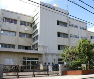 サンリーノ日吉コート 中学校