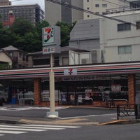 レジデンシア春日安藤坂 コンビニ