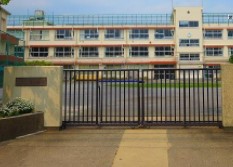 マストレジデンス世田谷代田 小学校