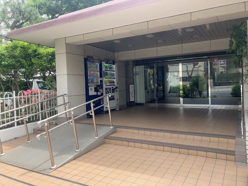木場サニータウン１号棟 共用部写真（エントランス）