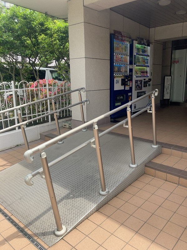 木場サニータウン１号棟 共用部写真（エントランス）
