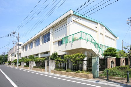 経堂コンド 中学校