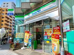 ヴェルステージ秋葉原ＥＡＳＴ コンビニ