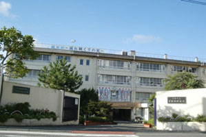 鷺沼小台パーク・ホームズ 中学校