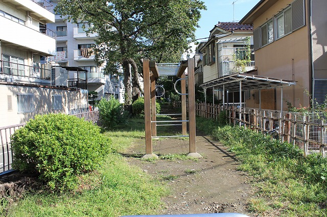 東建池袋要町マンション 公園