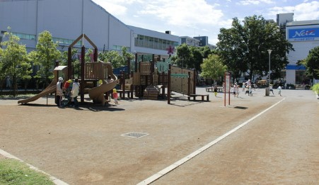 ライオンズマンション東向島第２ 公園