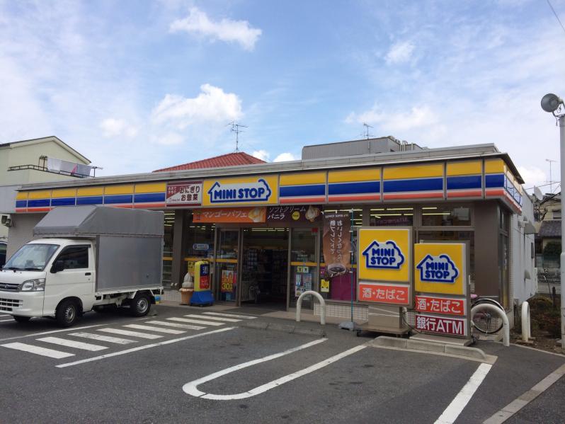 ライオンズガーデン上石神井 コンビニ
