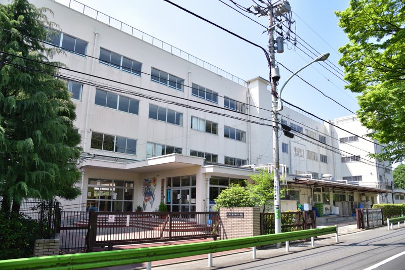 ライオンズガーデン上石神井 小学校