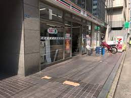 クオリア銀座 コンビニ