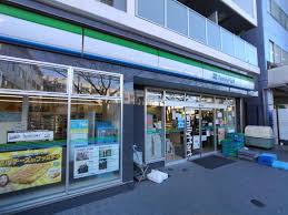 ライオンズマンション中野弥生町 コンビニ