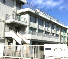 レジデンシャルフラッツ喜多見 中学校