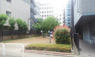 アデニウム東神田 公園