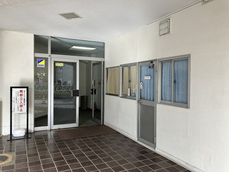 都立大八雲マンション 共用部写真（エントランス）