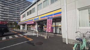 キャピタルガーデン東大島ソレア コンビニ