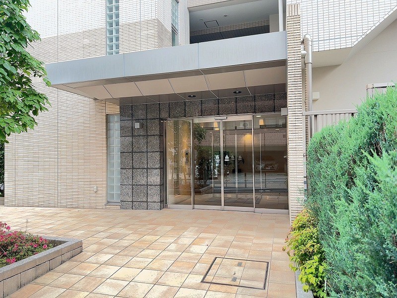 ルジェンテ南大塚 共用部写真（エントランス）