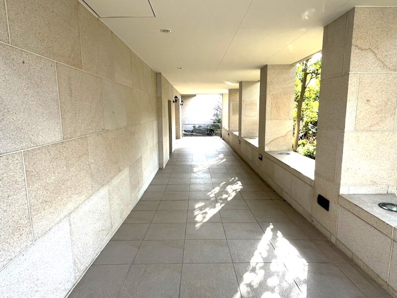 パークホームズ蘆花公園エアリーコート 共用部写真（エントランス）