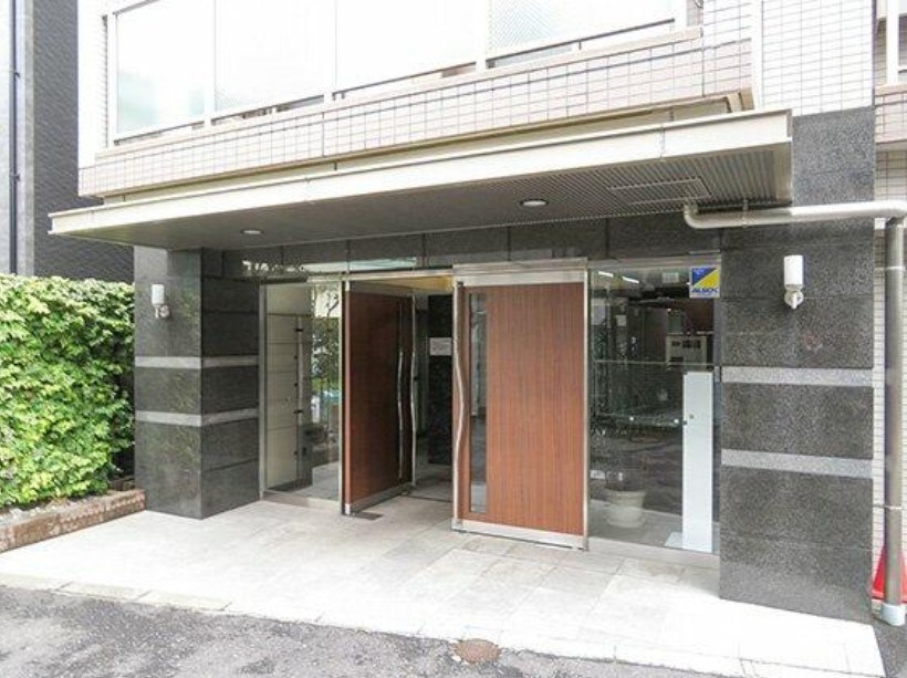日神デュオステージ三ツ沢公園 共用部写真（エントランス）