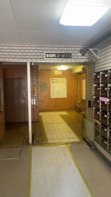 東陽町コーポラス 共用部写真（エントランス）