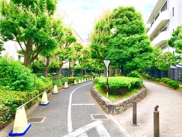 東陽町コーポラス 公園