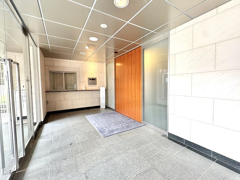 ハイコート浜田山壱丁目 共用部写真（エントランス）