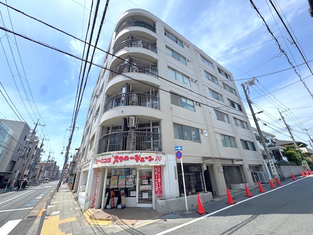 シャンボール尾山台 内観写真（リビング）