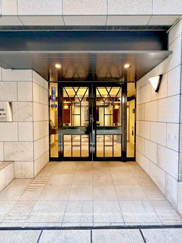 パレステュディオ銀座二丁目 共用部写真（エントランス）