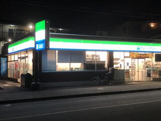 ドメス久地 コンビニ