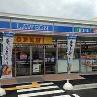 フェアロージュ中野北江古田公園 コンビニ