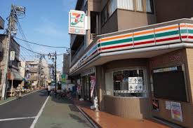 Ｄ’クラディア平和台 コンビニ