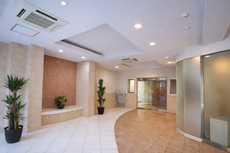 ライオンズシティ戸越銀座 共用部写真（エントランス）