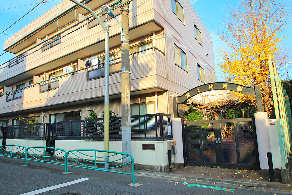 杉並区南荻窪１丁目　新築戸建　限定1棟 幼稚園