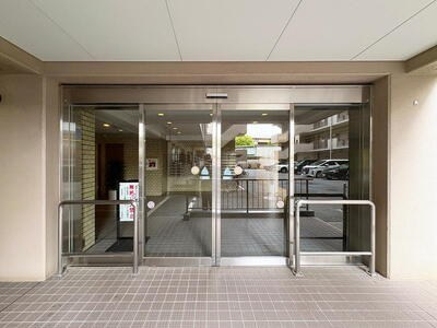 飯田橋第一パークファミリア 共用部写真（エントランス）