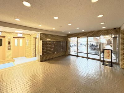 飯田橋第一パークファミリア 共用部写真（エントランス）